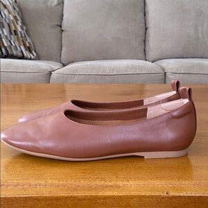 Quince Italian Leather Glove Ballet Flat Shoe, Cognac (Brown), 8